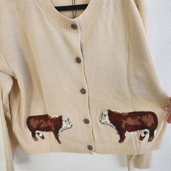 Two FLY Co. NWT Ranch Royalty * HEREFORD Chic Beige Cardigan Cattle Western - Picture 9 of 9
